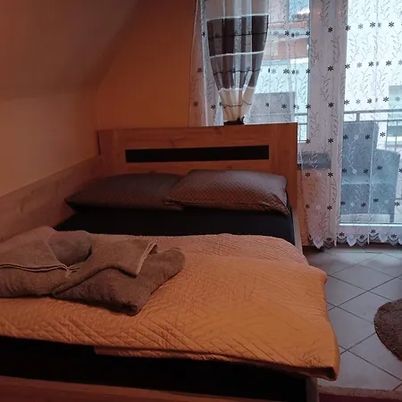 Uroczy apartament-2